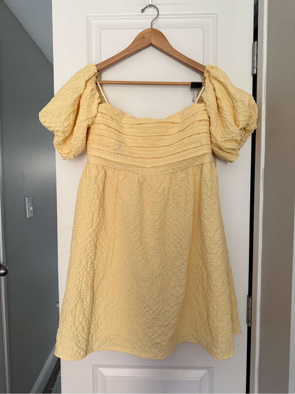 Abercrombie & Fitch Pale Yellow Smocked Sundress/Romper Butter Yellow